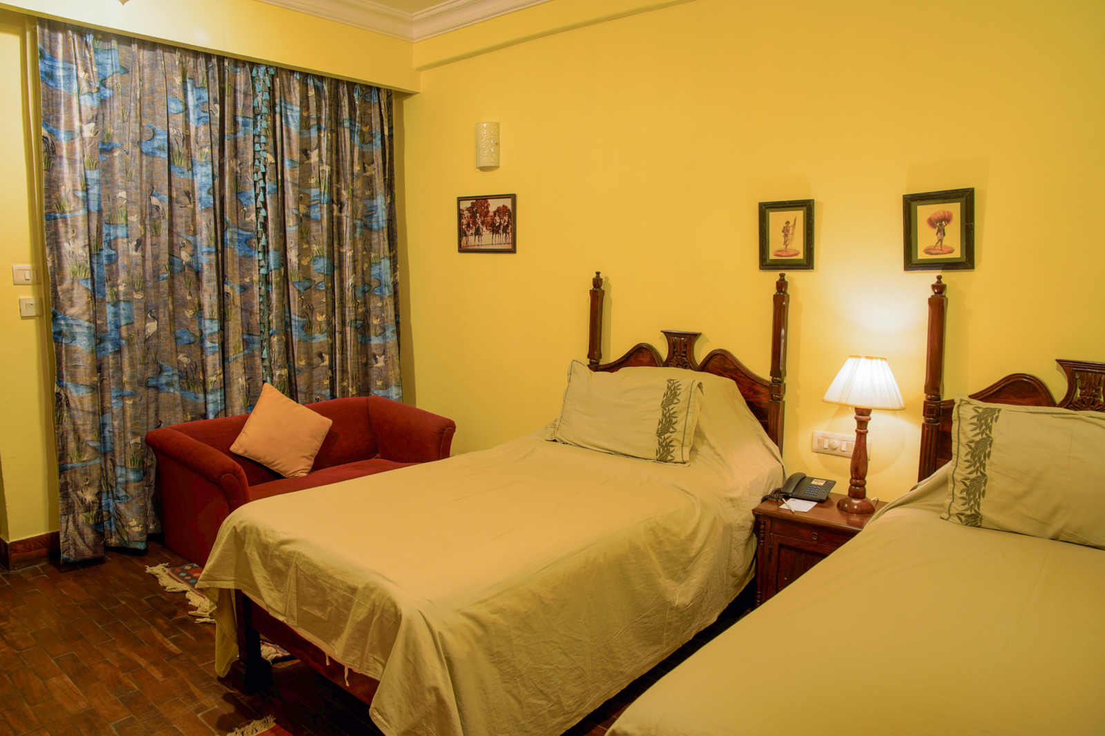 Heritage Classic Room (1)