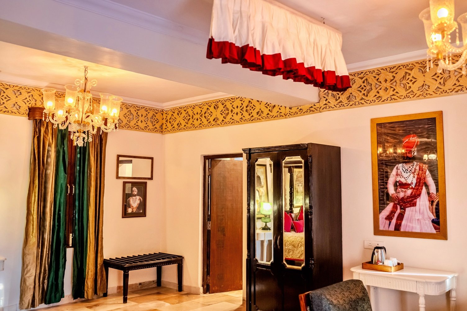 Royal Suite room (3)
